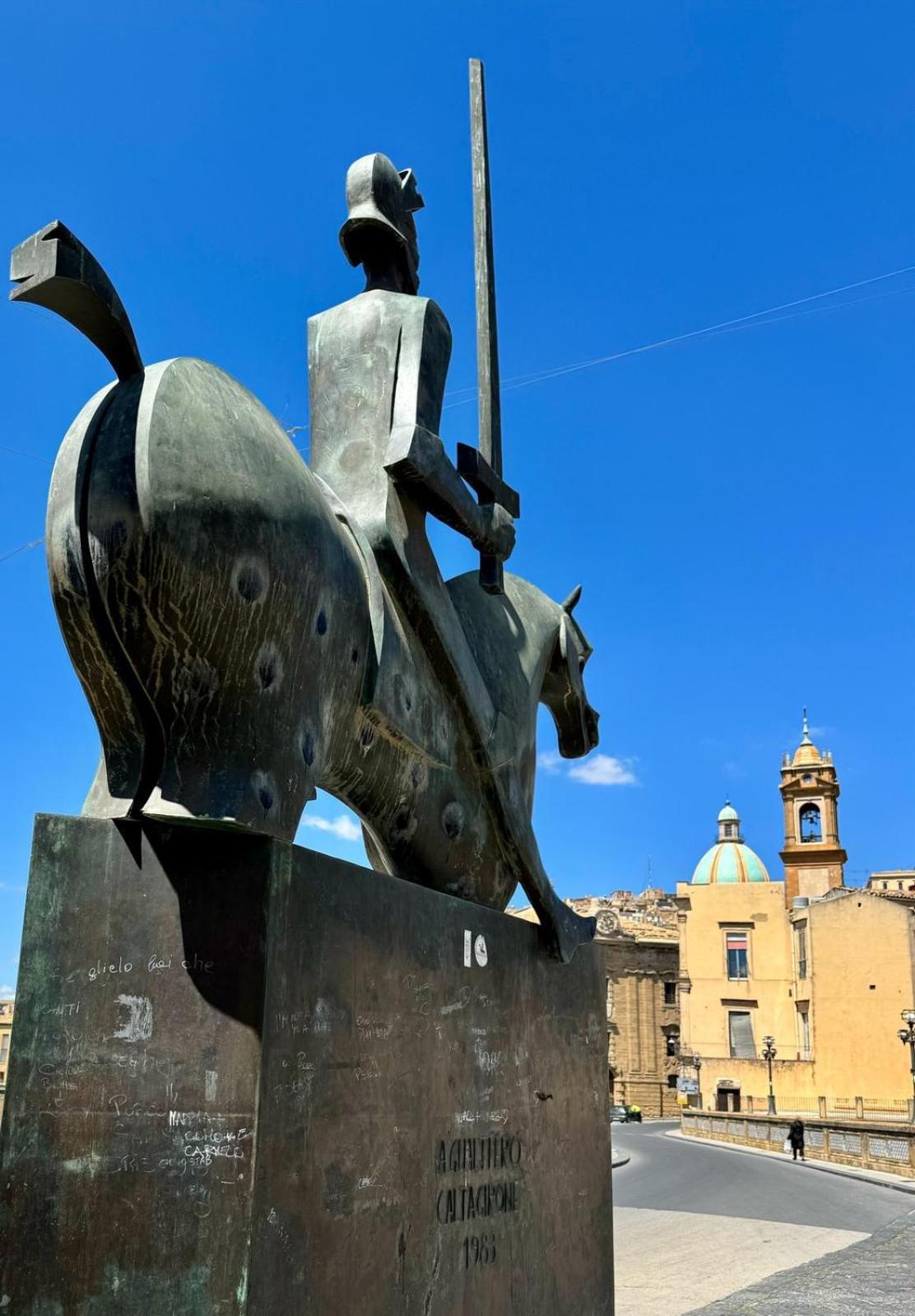 Casa Vacanze In Centro! Caltagirone Exterior photo